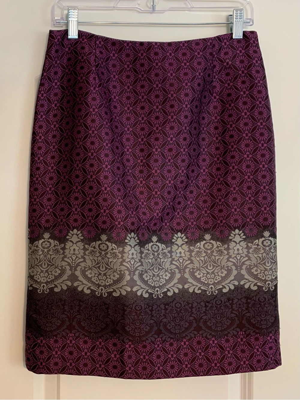 Don Caster Collection Purple and Gray Floral Patterned Women's Pencil Skirt